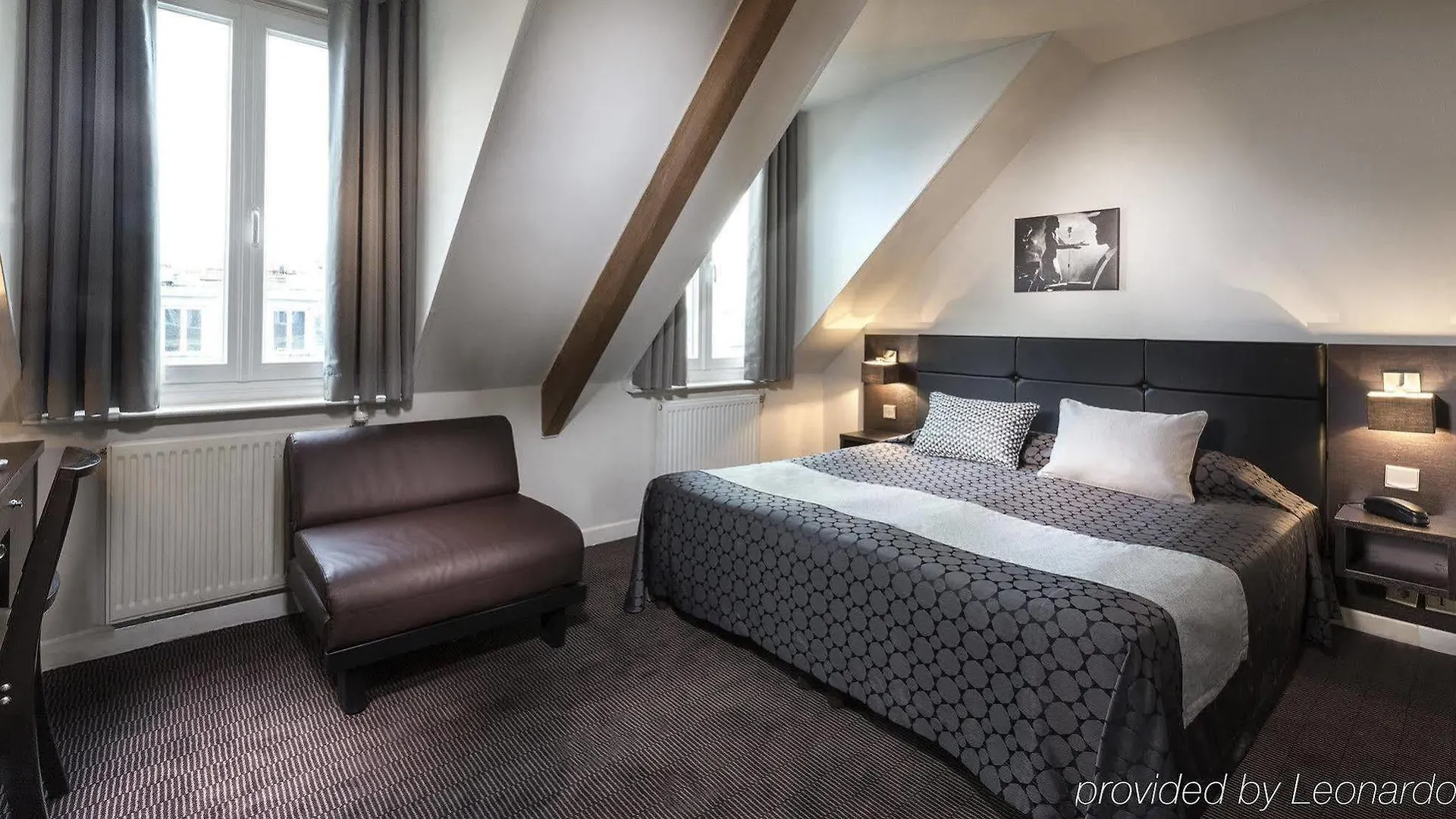 Hotel Paris Rivoli 3*,
