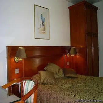 Hotel Paris Rivoli 3*,